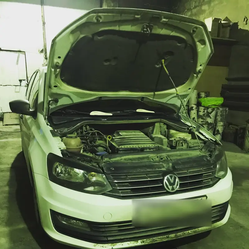 Volkswagen Polo: замена генератора, фото 1 из 1