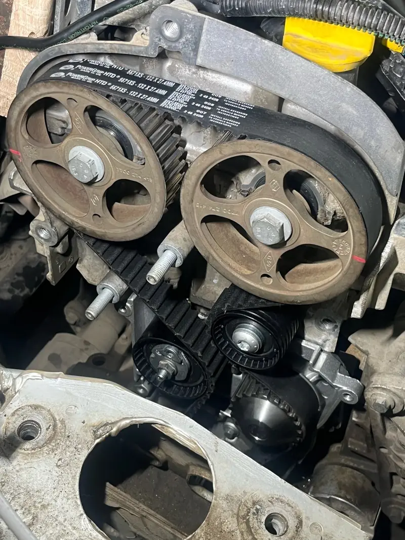 Renault Duster: замена ГРМ, фото 1 из 1
